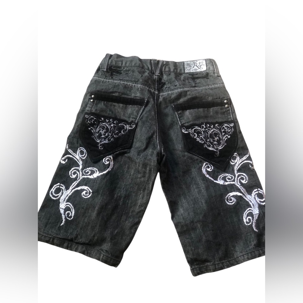 Vintage Russo Y2K embroidered dark wash street wear shorts Sz 30 waist